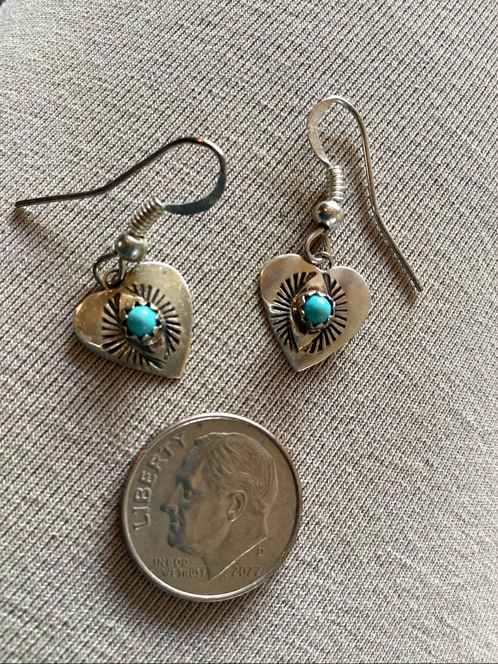 Earrings Native American made Hearts Sterling Silver Natural Turquoise unworn